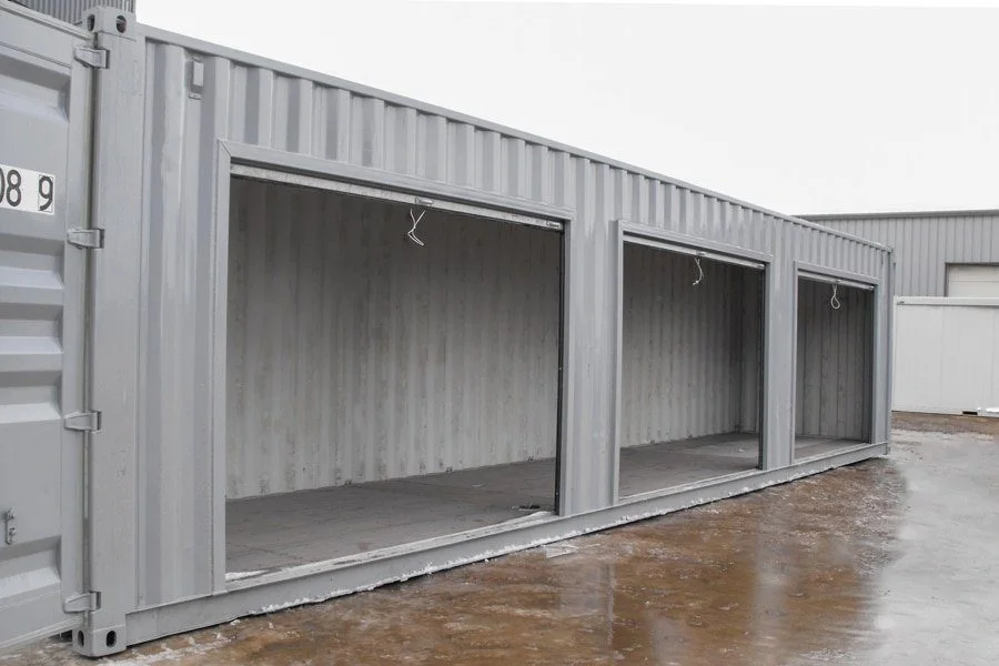 Container High Cube 40 pieds avec portes enroulables 3