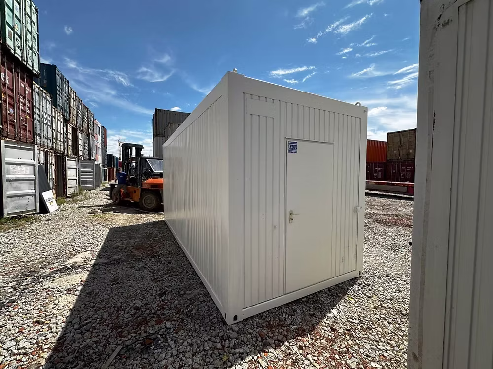 Conteneur bureau 2,5 × 6 m 12