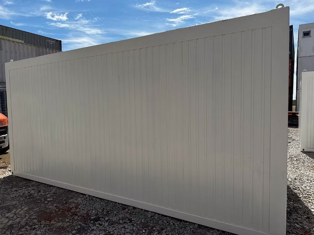 Conteneur bureau 2,5 × 6 m 13