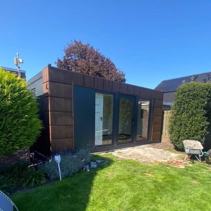 Conteneur Bureau Stockage 6×3 m – Modèle HELSINKI 13