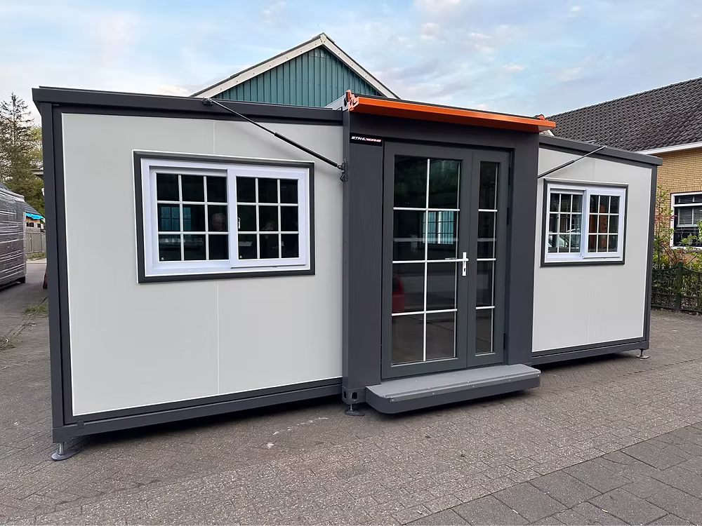 Conteneur Mobile 19x20ft – Modèle Tiny House Deluxe (2023) 7