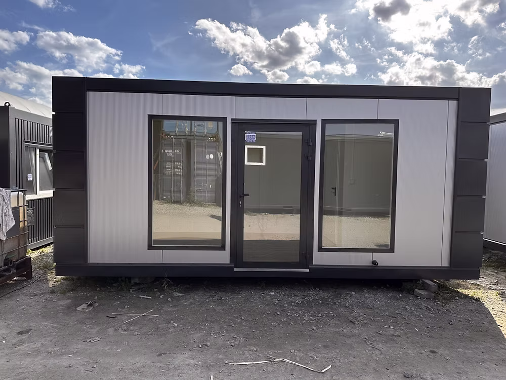 Conteneur Pavillon Commercial 3×6 m – Toilettes & Kitchenette 8