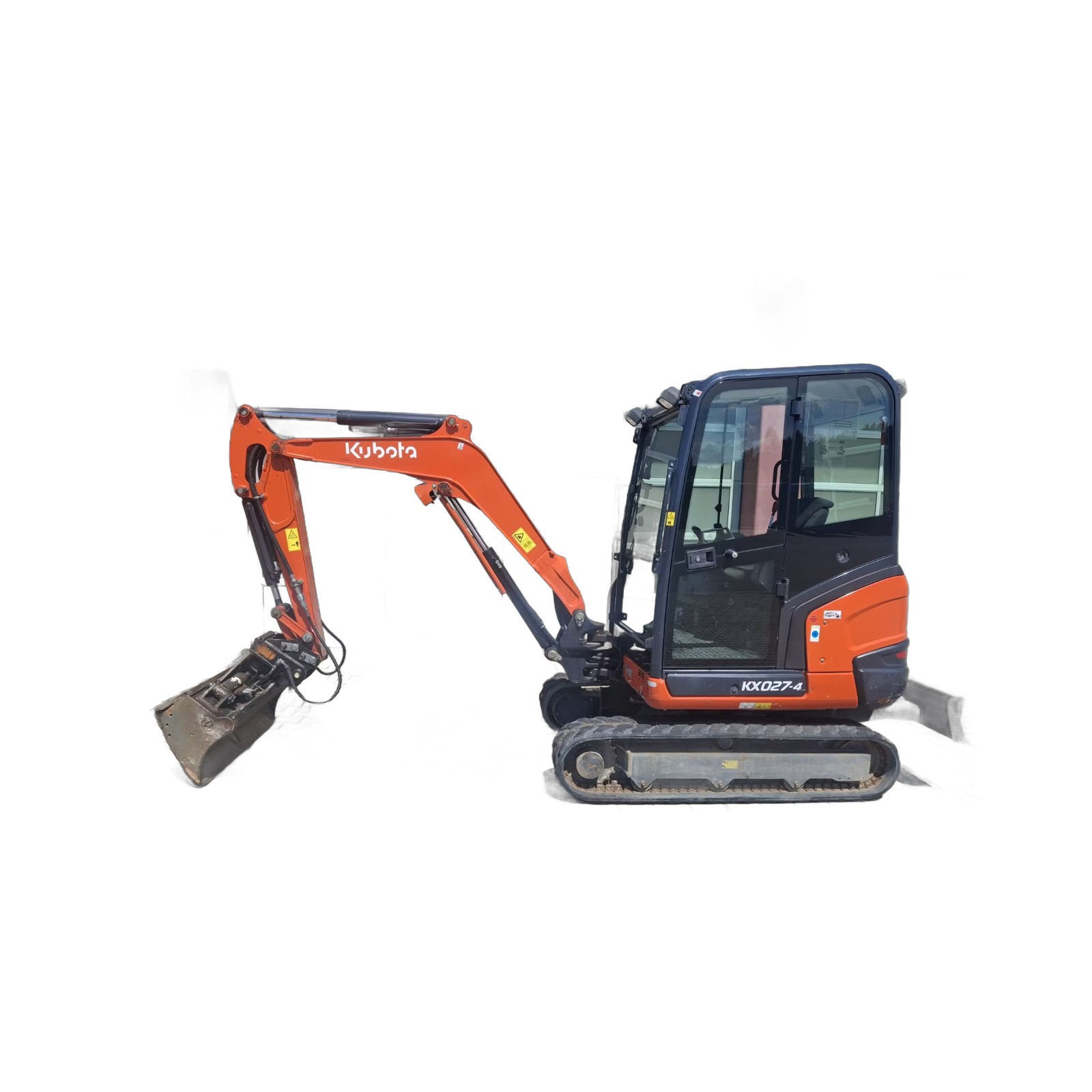 Kubota KX027-4 – Mini-pelle sur chenilles – Occasion – 2022 – 1970 h – Environ 2 590 kg – 17,7 kW (24 ch) 6